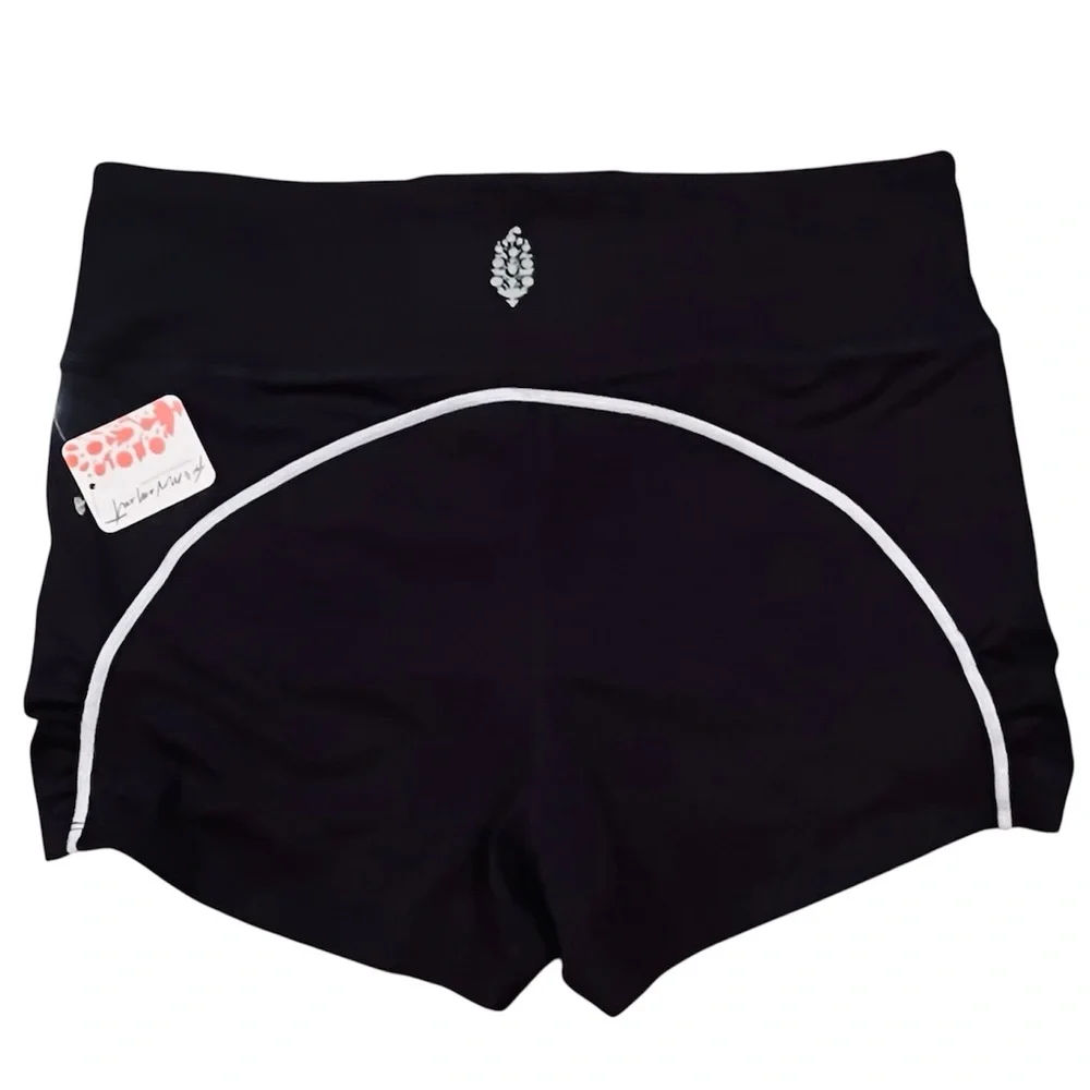 NWT Free People You're A Peach Shorty Shorts